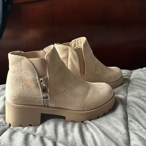Cushionaire Memory Foam Boots